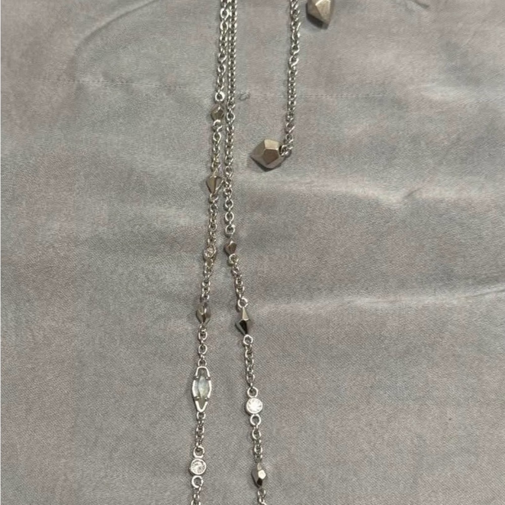 Elegant Silver/rhodium-plated Kendra Scott Necklace